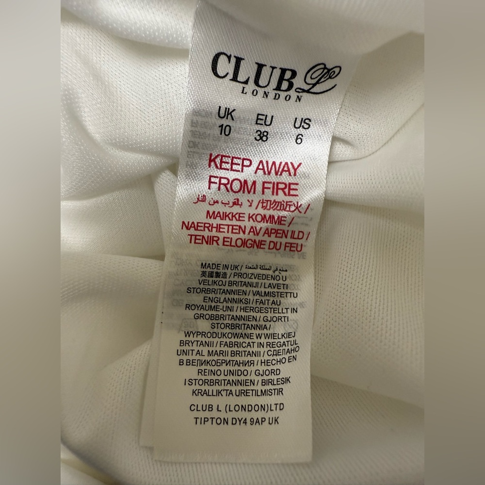 NwT;Club L London White Ruched Long Sleeve Dress⭐️ - Picture 5 of 8